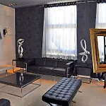 艺术画廊酒店