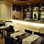 艺术画廊酒店 3*