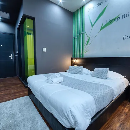 Gallery Art Отель Трикала