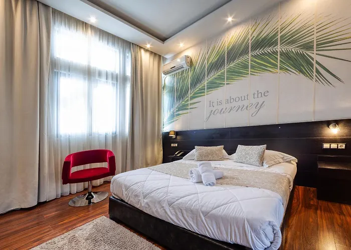 Ξενοδοχείο Gallery Art 3*