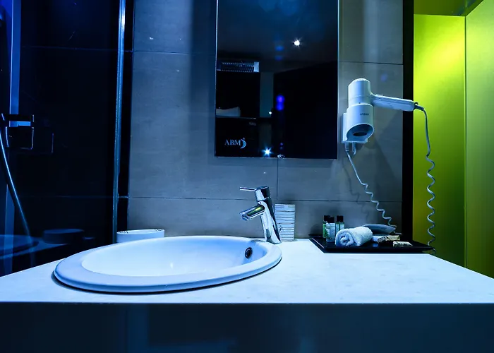 Ξενοδοχείο Gallery Art 3*